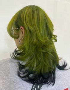 Shag Wolfcut, Dyed Hair Inspiration, Funky Hairstyles, Haircut And Color, Dye My Hair, Hair Reference, Short Hair Haircuts, Cut My Hair, Hair Inspo Color