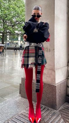 Stile Blair Waldorf, Adrette Outfits, Look Grunge, Fest Outfits, Styling Guide, Autumn Outfits, Thanksgiving Outfit, Looks Chic