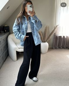 Outfit Pantalon, Casual Day Outfits, Summer Work Outfits, Athleisure Outfits, Casual Chic Outfit, Complete Outfits, Casual Fall Outfits, Minimalist Outfit, Outfits Casuales