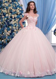 Pink Ball Gown, Wedding Dress With Lace, Quinceanera Dresses Pink, Gaun Fashion, Pink Wedding Dresses, Fitted Wedding Dress