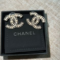 Authentic Statement Chanel Studs Antique Gold With Crystal Only Worn A Few Times, Comes With Box Cc Earrings, C Letter, Replica Jewelry, Expensive Jewelry Luxury, Letter Earrings, Chanel Earrings, Chanel Accessories, Chanel Jewelry, Stylish Earring