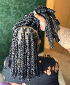 Invisible Locs, Black Hair Video, Black Ponytail Hairstyles, Twist Braid, Faux Locs Hairstyles, Cute Braided Hairstyles, Braids Hairstyles Pictures