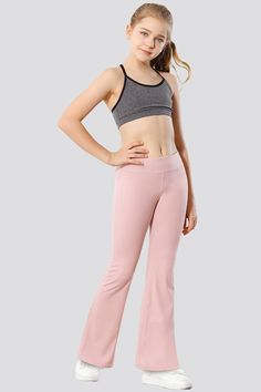 Girls flare leggings outfit pink Pretty Leggings, Workout Girls, Ballet Tights, Girls Dancewear, Leotard Dress, Leotards Ballet, Flare Leggings, Pink Leggings, Everyday Activities