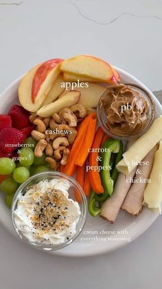 Healthy Lunch Snacks, Resep Diet, Easy Healthy Meal Prep, Makanan Diet, Healthy Food Motivation, Healthy Lifestyle Food, White Plate, Idee Pasto Sano, Lunch Snacks