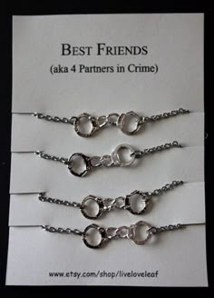 Bracelets For Friends, 4 Best Friends, Hand Cuff Bracelet, Best Friend Bracelets, Blue Sapphire Necklace, Bff Outfits