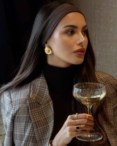 Winter Dressy Outfits, 90s Chic, Gossip Girl Fashion, American Princess, Elegant Makeup, 1990's Fashion, Messina, Kendall Jenner Style, Classy Chic