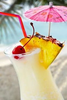 #mocktail Pina Colada Mocktail (1/4 cup ice 2 oz cream of coconut 1-1/2 oz crushed pineapple 1 oz pineapple juice) Piña Colada Virgin, Pina Colada Mocktail, Pina Colada Drinks, Frozen Pina Colada, Virgin Pina Colada, Pina Colada Recipe, Child Nutrition, Coconut Syrup