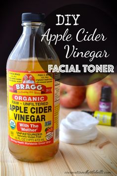 DIY Apple Cider Vinegar Toner Recipe - Coconuts & Kettlebells #acne #health #skincare Diy Apple Cider Vinegar, Apple Cider Vinegar Toner, Diy Apple Cider, Diy Apple, Raw Apple Cider Vinegar, Astringent, Hair And Beauty, Toner For Face, Facial Toner