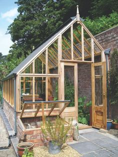 Greenhouse ideas: 19 glasshouse design tips for all gardens | Homes & Gardens