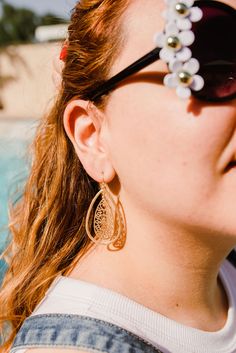 Antique feel with these detailed filigree dangle earrings. Beautiful and feminine. Notice the detail on these, so pretty. Sister Gifts, Wedding Shower, Teacher Gift