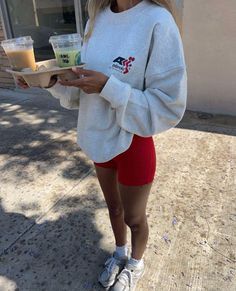 @brit_harvey 
outfit crush Cool Athletic Outfits, Athletic Vacation Outfits, Boho Athleisure Outfits, Sporty Summer Outfits For Women, Comfy Athletic Outfits, Casual Athleisure Outfits, Harvey Outfits, Summer Outfit Ideas For Women, Sporty Casual Outfits