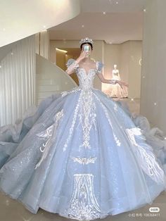 Sweet 16 Dresses With Train, Korean Quinceanera Dresses, Unique Purple Quinceanera Dresses, Beautiful Puffy Dresses, Cinderella Quinceanera Dresses Elegant, 15 Dresses With Sleeves, Ball Gowns Quinceanera, Quinceanera Dresses Fairytale, Wedding Dresses Blue Royal