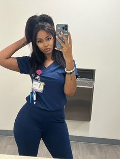 Baddie Nurse Scrubs, Scrubs Aesthetic Black Women, Cna Black Women, Nurse Core, Black Nurse Aesthetic, Healthcare Aesthetic, Esthetics School, Nurse Barbie, Egirl Clothing