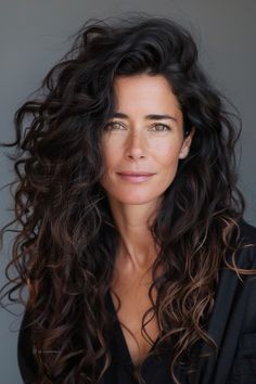 Curly Hairstyles for Women Over 40 Dark Hair Over 40, Curly Hair Long Bob, Best Haircuts For Long Faces, Long Curly Wedding Hair, Middle Part Curly Hair, Curly Shag Haircut, Long Curly Haircuts, Curly Hair Natural, Long Curls