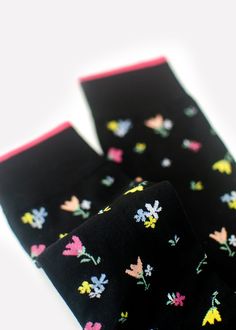 Luxe mid-calf high dress socks for men. Fabricated with mercerized cotton, The Dandy socks feature all-over explosion of flowers. Details: Size Guide One size fits most.Recommended Men's US shoe size 7 - 12, Euro 39 - 45. Materials 70% Cotton, 29% Nylon, 1% SpandexMade in China Care Instructions Machine wash on perm press, no chlorine bleach,hang dry recommended. Subscription Boxes For Men, Men's Dress Socks, Gift Box For Men, Mens Dress Socks, Pattern Socks, Socks For Men, Patterned Socks, Dress Socks, On Or Off