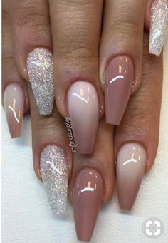 Unghie Sfumate, Colorful Nail, Trim Nails, Powder Nails, Gorgeous Nails, Ombre Nails, Acrylic Nail Designs, Trendy Nails, Simple Nails