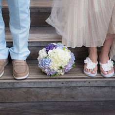 Flops de boda. Zapatos para novia. Flip Flops para novia. | Etsy