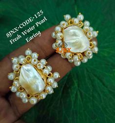 Fresh Water Pearl Earring New collection #pearl #earring #erarings #nakshora #boutique #latest #trending #newyork #collection #jewellery #fashion #bangle