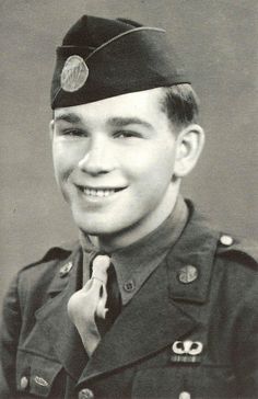 Robert "Bob" Noody, F-Company, 506th PIR. On D-Day, he landed behind the mayor’s house at Ste. Mere-Eglise. In the ensuing days, Noody utilized his bazooka to destroy a German tank that threatened his unit outside of Carentan. He made the Market Garden jump and fought with Fox Company from Eindhoven to the Rhine. His unit was rushed to stem the German breakthrough at Bastogne. They held the line in woods next to Easy Company. He was wounded by friendly fire, and rejoined his unit at Hagenau. 101 Airborne, Wwii Plane Art, Ww2 Veterans, Greatest Generation, Magic Lantern, History Nerd