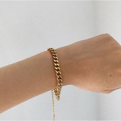 Own this trendy Curb Link Bracelet! No doubt that it is not just a trend, Cuban Chains have a superior long lasting design and they are here to stay. Available in Silver & Gold. The bracelet is made of stainless steel material, so waterproof. Gold: 18k gold platingMaterial: Stainless steelLength: 17cm +6cm Waterproof jewelry Hypoallergenic Tarnish Free Glazd Pouch with every order Free US shipping Easy Exchange & Return policy PRODUCT INFOOur jewelry is made of stainless steel material. For the Chunky Gold Bracelet, Thick Gold Hoop Earrings, Chunky Gold Hoop Earrings, Curb Chain Bracelet, 18k Gold Chain, Coral Bracelet, Wide Bracelet, Gold Bracelet For Women, Gold Bracelets