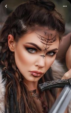 Huntress Makeup Halloween, Viking Seer Makeup, Nordic Goddess Costume, Norse Goddess Costume, Viking Makeup Female Simple, Easy Viking Makeup Women, Viking Face Paint Women, Pagan Makeup Witch, Viking Makeup Female