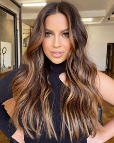 Brunette Haircuts, Minimal Hair, Highlight Hair, Beige Hair, Bronze Hair, Icy Blonde Hair, Hair Color Caramel, Hair 2022