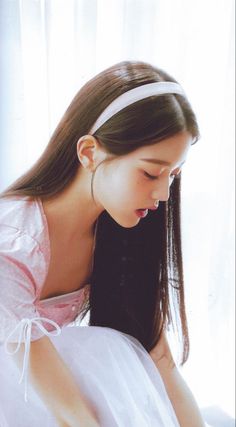 Wonyoung Pink, Icon Pfp, Girl Icons, Ulzzang Girl, Korean Girl, A Girl, Asian Beauty, Kpop Girls, Pink White