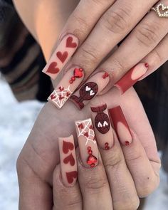 Valentines Day Nails Drawing, Valentines Day Nails Y2k, Red Valentines Day Nails Acrylic Long, Cute Valentines Nail Ideas, Valentine's Day Nail Designs Red, I Heart Me Nails, Cute Nails For Valentines Day, French Tip Valentines Day Nails, Red Valentines Day Nails Acrylic