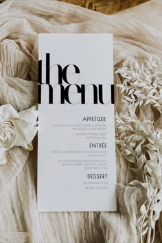 Modern Wedding Menu Design, Elegant Minimalist Wedding Decor, Wedding Menu Card Design, Timeless Elegance Wedding, Wedding Menu Design, Wedding Menus Design, Rehearsal Dinner Menu, Diy Wedding Menu, Elegant Wedding Menu