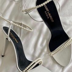 Wedding Heels Designer, Fun Wedding Shoes, Dr Shoes, Bridal Heels, Fancy Shoes, Gowns Wedding, Shoe Inspo, Aesthetic Shoes, Wedding Heels