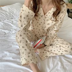 Florals Pattern Printed 2Pcs Pajamas Set – Tomscloth Sleepwear Women Pajamas, Knit Loungewear, Pajama Suit