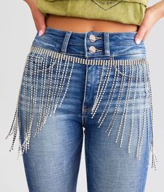 BKE Glitz Fringe Belt - Silver L/XL, Women's Silver Rhinestone adjustable chain belt. WOMEN'S BELT SIZE CONVERSION CHART Jean Size 23-24 25-26 27-28 29-30 31-32 Belt Size XS S M L XL Belt Length** 34 37 40 43 46 *Conversion sizes may vary. **Measures from end to end excluding the buckle. These are general guidelines and sizing is dependent on belt being worn at natural waistline or the hip. Apparel & Accessories Crystal Fringe Belt, Rihnestone Belt, Chain Belts For Women, Embellished Belts, Fringe Leather Belt, Bach Themes, Fringe Tshirt, Fringe Belt, Vintage Disco