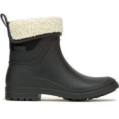 Great for windy and wet fall days when you want to keep your toes cozy  the women's Kamik Abigail Lo boots have soft fleece linings and waterproof shells to keep you dry in the puddles. Womens Rain Boots, Muck Boots, Fall Days, Shoe Closet, Rei Co-op, Black 7, Autumn Day, Boots Black, Rain Boots