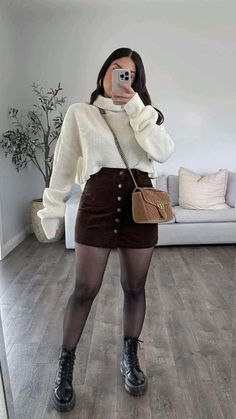 Curvy Winter Outfits, Autumn Outfits Curvy, December Outfits, Stile Blair Waldorf, Adrette Outfits, Winter Date Night Outfits, Cute Thanksgiving Outfits, Ootd Instagram, Fest Outfits