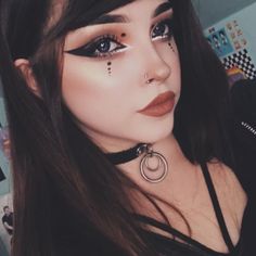 Maquillage Goth, Witchy Makeup, E Girl Makeup, Halloweenský Makeup, Witch Makeup, Rave Makeup, Alternative Makeup, Edgy Makeup