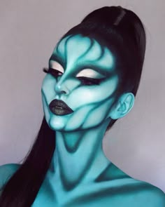 Alien Looks Makeup, Gorillaz Makeup, Face Paint Makeup Looks, Alien Makeup Looks, Fantasy Makeup Looks, Creature Makeup, Alien Halloween Makeup, Horror Vampire, 3d Makeup