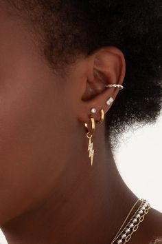 An equally chic alternative to classic hoop earrings, the Maxwell Huggies will be your new go-to. Whether you wear them with gym clothes, or dress them up with your favorite LBD, you’ll definitely get a lot of mileage out of these ones! 18k gold-plated or sterling silver-plated 12mm diameter, 2mm thick Trendy Gold Cartilage Earrings, Trendy Gold Plated Cartilage Earrings For Everyday, Trendy 14k Gold Filled Earrings, Trendy Everyday Gold Plated Cartilage Earrings, Trendy 14k Gold Filled Huggie Earrings, Trendy Yellow Gold-plated Cartilage Earrings, Trendy Yellow Gold Single Cartilage Earring, Trendy Yellow Gold Cartilage Earring, Trendy Gold Plated Huggie Hoop Earrings