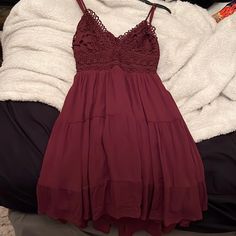 Brand New Never Worn Still Has Tags Color Is A Burgundy Maroon Summer Dress, Casual Red Lace Dress, Maroon Hoco Dress, Maroon Sundress, Dark Red Dress, Dresses Crochet, Hoco 2024, Dark Red Dresses, Red Lace Dress