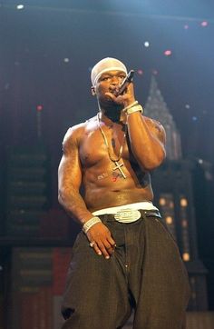 50 Cent Wallpaper 90’s Rappers, 50 Cent 2000s, Chica Hip Hop, 90s Rap Aesthetic