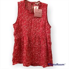 Nwt Rose & Rhyme Sleeveless Blouse With Pleated, Ruffled, Neckline. Red With A White Floral Print Key Hole Opening On The Back With A Red Iridescent Button. 100% Rayon Hand-Wash Or Dry Clean. Woman’s Size Medium Armpit To Armpit Measurement Is: 18” Shoulder To Bottom Hem Measures: 24” Very Good Unworn Condition! Red Floral Print Sleeveless Tank Top, Bohemian Sleeveless Blouse With Floral Print, Red Sleeveless Tank Top For Summer, Red Summer Blouse For Daywear, Summer Red Blouse For Daywear, Bohemian Sleeveless Tops For Daywear, Red Blouse For Summer Daywear, Red Floral Print Cami Top, Red Floral Print Tank Top For Spring