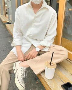 Spiritual Fashion, Minimalist Fashion Men, Classy Outfits Men, Mens Trendy Outfits, Street Style Outfits Men, Foto Tips, Mens Casual Dress Outfits, Men Stylish Dress