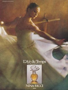 Pub Parfum, Luxury Ads, Perfume Advertisement, Perfume Advertising, Perfume Adverts, Romantic Perfume, Perfume Ads, Fragrance Advertising, Lavender Perfume