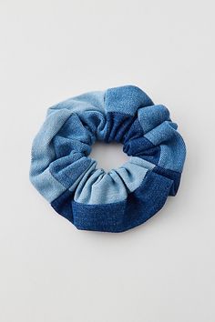 Oversized denim scrunchie with patchwork denim details we love. Features Patchwork denim scrunchie Soft hair scrunchie Denim with patchwork finish Content + Care Cotton, elastic Hand wash Imported | Patchwork Denim Scrunchie in Assorted, Women's at Urban Outfitters Denim Scrunchies, Scrunchies Business, Jumbo Scrunchies, Denim Headband, Denim Hair, Ropa Upcycling, Recycled Jeans Bag, Scrunchie Styles, Repurposed Denim