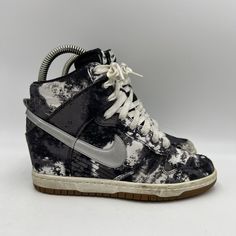 Size 6.5 - Nike Dunk Sky High Print Black - 543258-004 - Sneakers Shoe Trainer. Great condition loved very much with plenty of life left. Minor wear as shown, refer to photos for condition and message me for any questions Yellow Dr Martens, Hidden Wedge Sneakers, Leather Riding Boots, Nike Fashion, Wedge Sneakers, Sky High, Kids Boots, Shoes Trainers, Nike Dunks