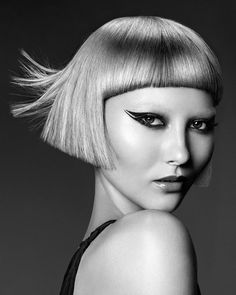 Editorial Bob Hair, Creative Bob Hairstyles, Short Hair Editorial, Bob Editorial, Futuristic Hairstyles, Retro Future Fashion, Futuristic Hair, Bowl Haircuts, French Icons