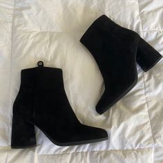 Geox Black Suede Booties, Only Tried On Never Worn! Please See All Photos. Size 8.5 Burgundy Boots, Brown Leather Heels, Womens Combat Boots, Juicy Couture Charms, Black Suede Booties, Grey Boots, Black Leather Ankle Boots, Buckle Boots, Distressed Black Jeans