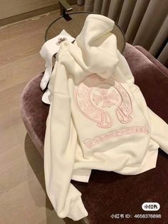 Pink Chrome Hearts, Alt Hoodie, Chrome Hearts Fashion, Chrome Hearts Hoodie, Soft Coquette, Cute Online Clothing Stores, Hoodie Hood, Pink Chrome, Heart Clothes