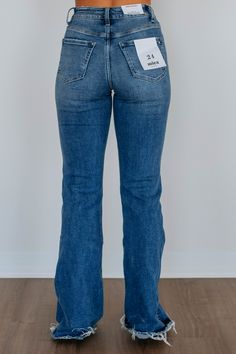 Details: Chyanna Mica Jeans Ultra High Rise Minimal Distressing Zip Fly Button Closure Fading/Whiskering Raw Edge Frayed Hems Good Stretch Bootcut Leg Available in Medium Wash Rise: 11" Inseam: 33" Material: 93% Cotton, 5% Polyester, and 2% Spandex We are recommending true to size for most comfort! Curvy Jeans, Jean Top, Shoes With Jeans, Good Stretches, Cardigan Jacket, Raw Edge, Short Pants, Jeans Pants, Women Lingerie