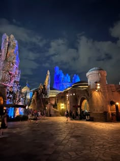 Galaxy’s Edge, Disney, Disney world, Hollywood studios, Walt Disney world, aesthetic Disney Park Aesthetic, Disneyland 2025, Disneyland 2024, Park Pics, Galaxy Edge, Disney World Hollywood Studios