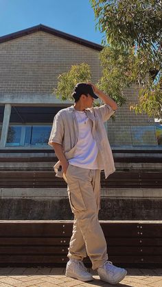 Beige Cargo Pants Outfit Men, Cargo Outfit Men, Cargo Pants Outfit Men, Pants Outfit Men, Trendy Boy Outfits, Mens Casual Outfits Summer, Dope Outfits For Guys, Mens Trendy Outfits